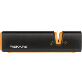 Точілка для топорів і ножів Fiskars (1000601/120740)