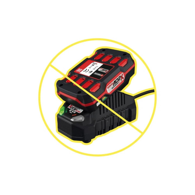 Аккумуляторний ударний гайковерт PARKSIDE - модель - PASSK 20-LI C3 (без акумулятора і зарядного пристрою) - комплектація - кейс + 4 насадки