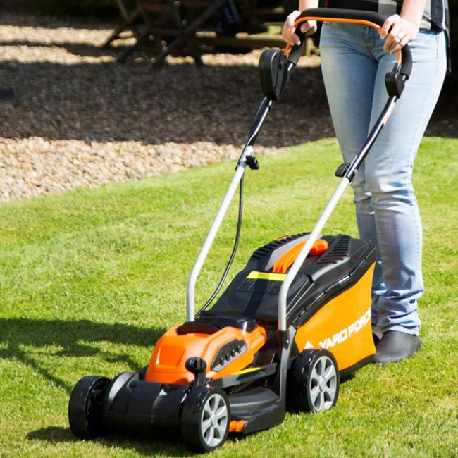 Газонокосилка электрическая Yard Force LM G32 травокосилка аккумуляторная 40 В 2.5 Ач