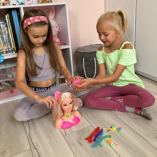 Манекен голова Барбі для укладки із аксесуарами для дівчат Kruzzel 23437/n