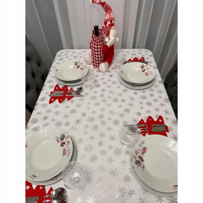 Скатертина різдвяна декоративна, Ruhhy Біла з срібними сніжинками 140 x 220 см
