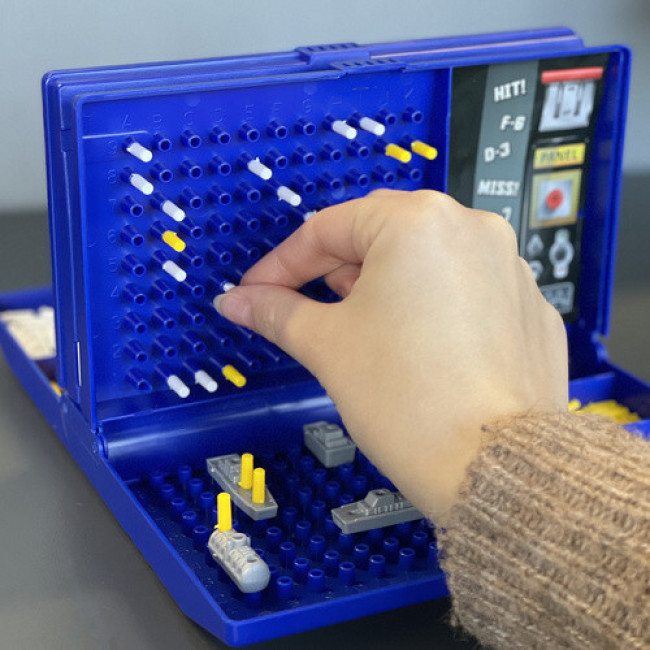 Настільна гра Iso Trade 22413 - морський бій, кораблі, для 2 гравців